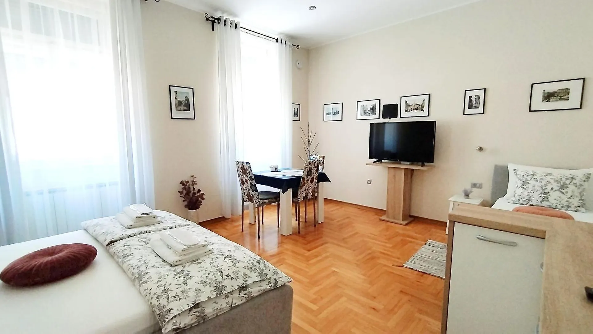 بيت ضيافة Lavender - City Room With Free Parking بولا